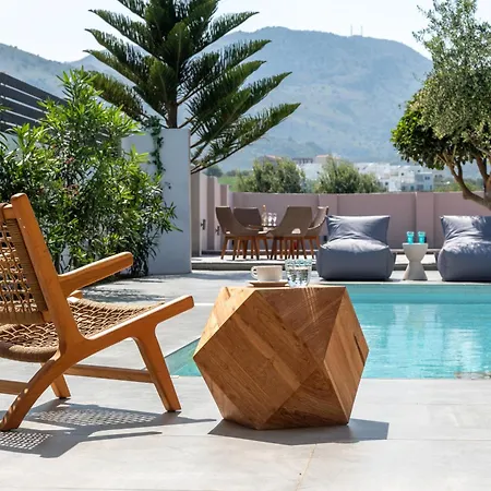 Hypnosis Beachside With Private Heated Pool Apartament